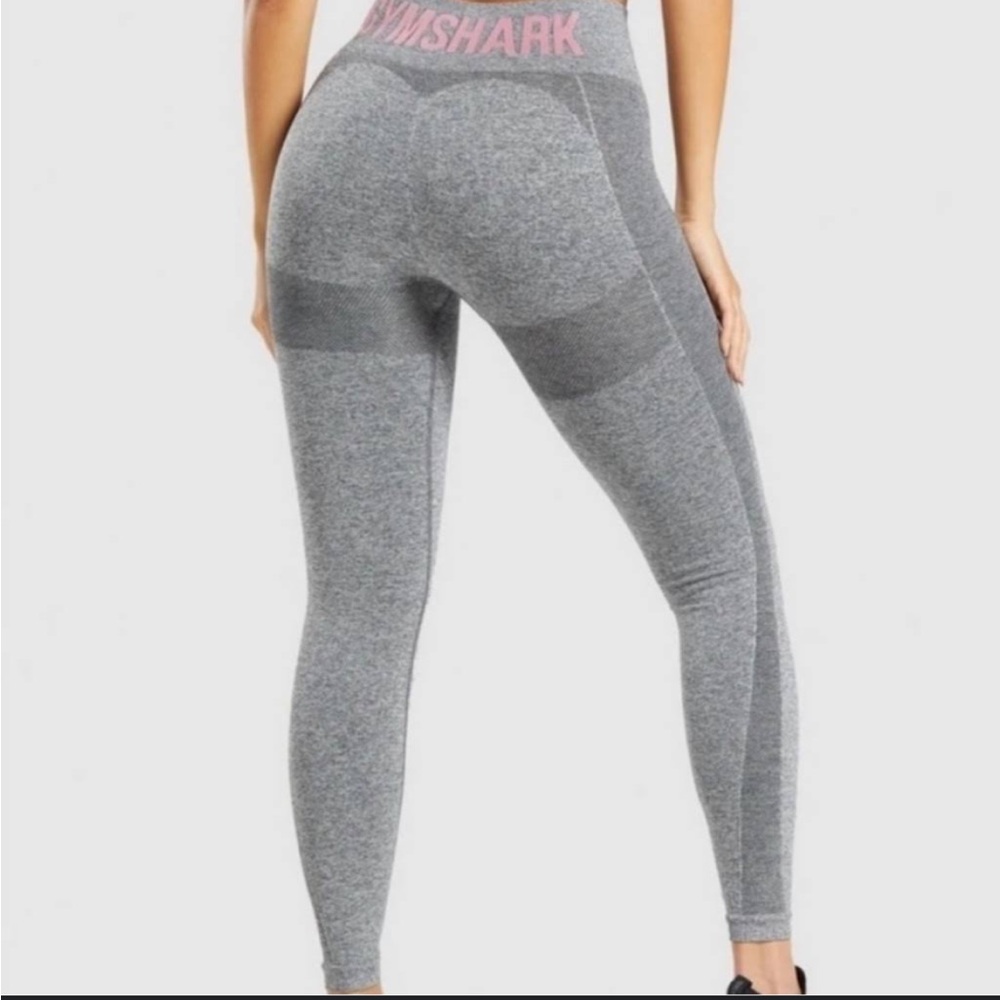 Gymshark Flex Legging - Grey/Pink